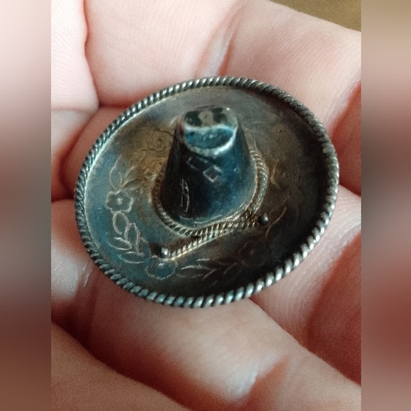 1940s Mexican Sterling Silver  Sombrero Pin  - Picture 3 of 9